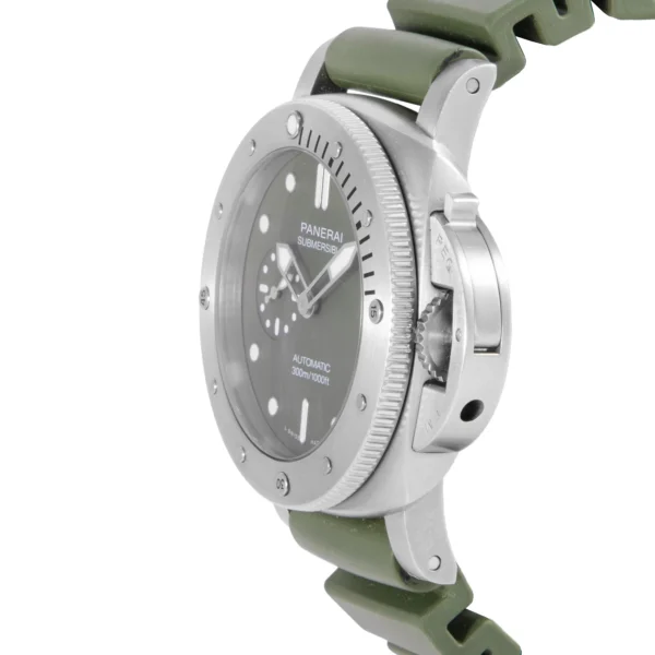 Luminor Submersible