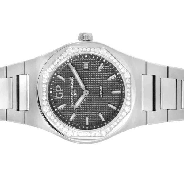 Laureato