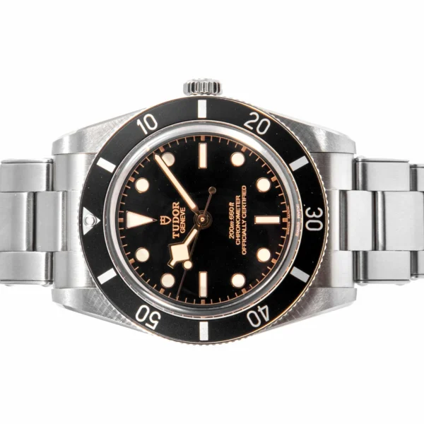 Black Bay 54